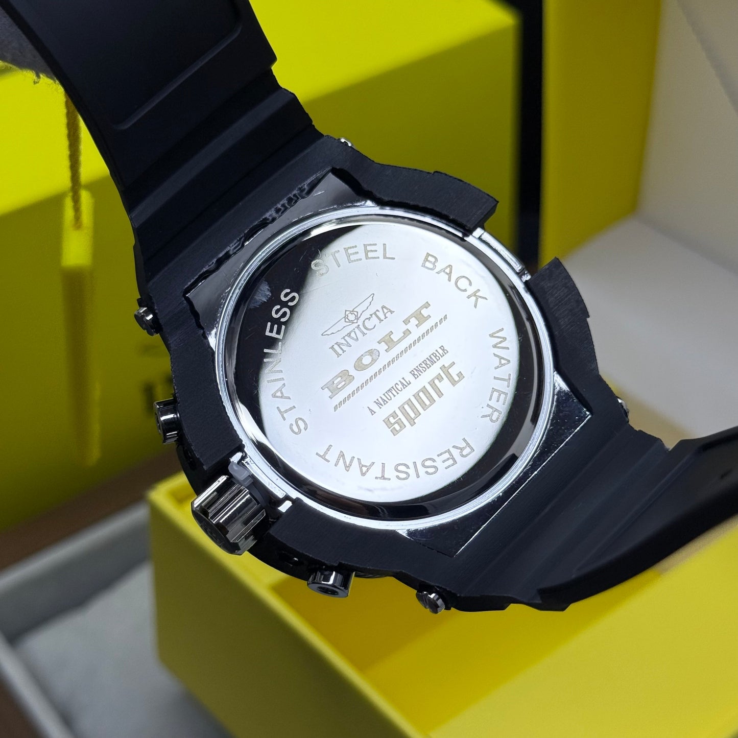 INVICTA BOLT SPORT PARA HOMBRE REF-40262 NPN