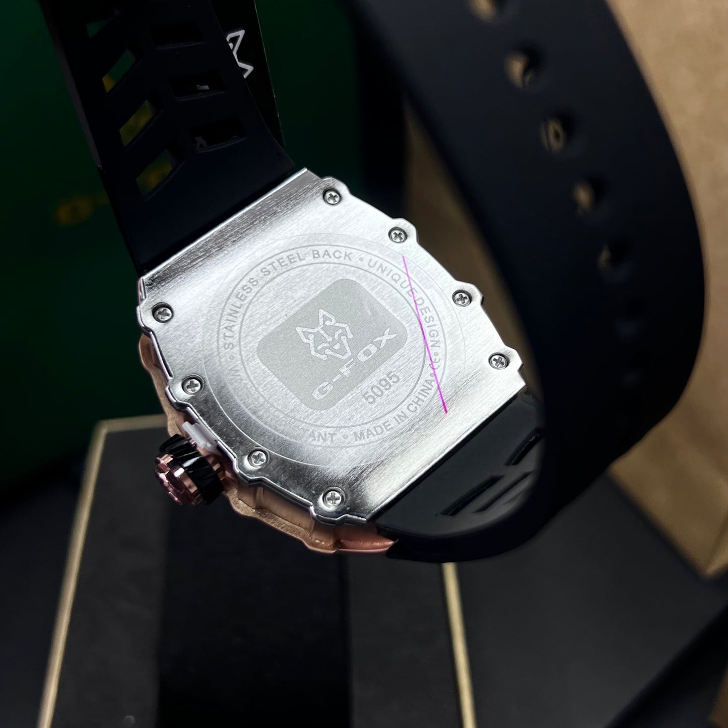 G FOX ORIGINAL x RICHARD MILLER SUMERGIBLE PARA HOMBRE REF-5095-NOR