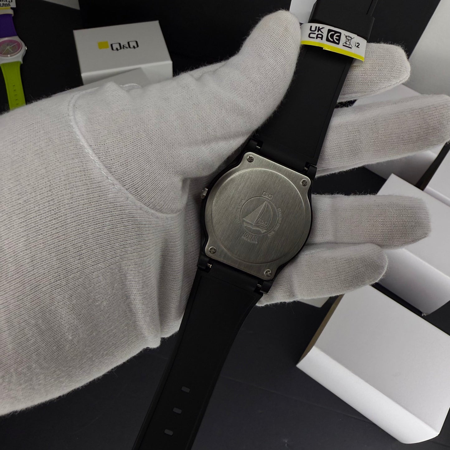 QyQ SUMERGIBLE  TIPO SWATCH UNISEX ORIGINAL REF-V41A-500VY