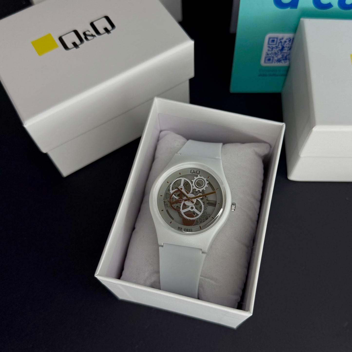 QyQ SUMERGIBLE TIPO SWATCH UNISEX ORIGINAL REF-V39A-501VY