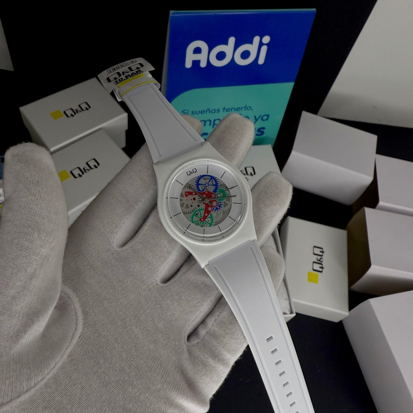 QyQ SUMERGIBLE TIPO SWATCH UNISEX ORIGINAL REF-V41A-505VY