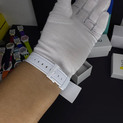 QyQ SUMERGIBLE TIPO SWATCH UNISEX ORIGINAL REF-V41A-505VY