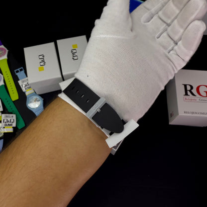 QyQ SUMERGIBLE TIPO SWATCH UNISEX ORIGINAL REF-V39A-506VY