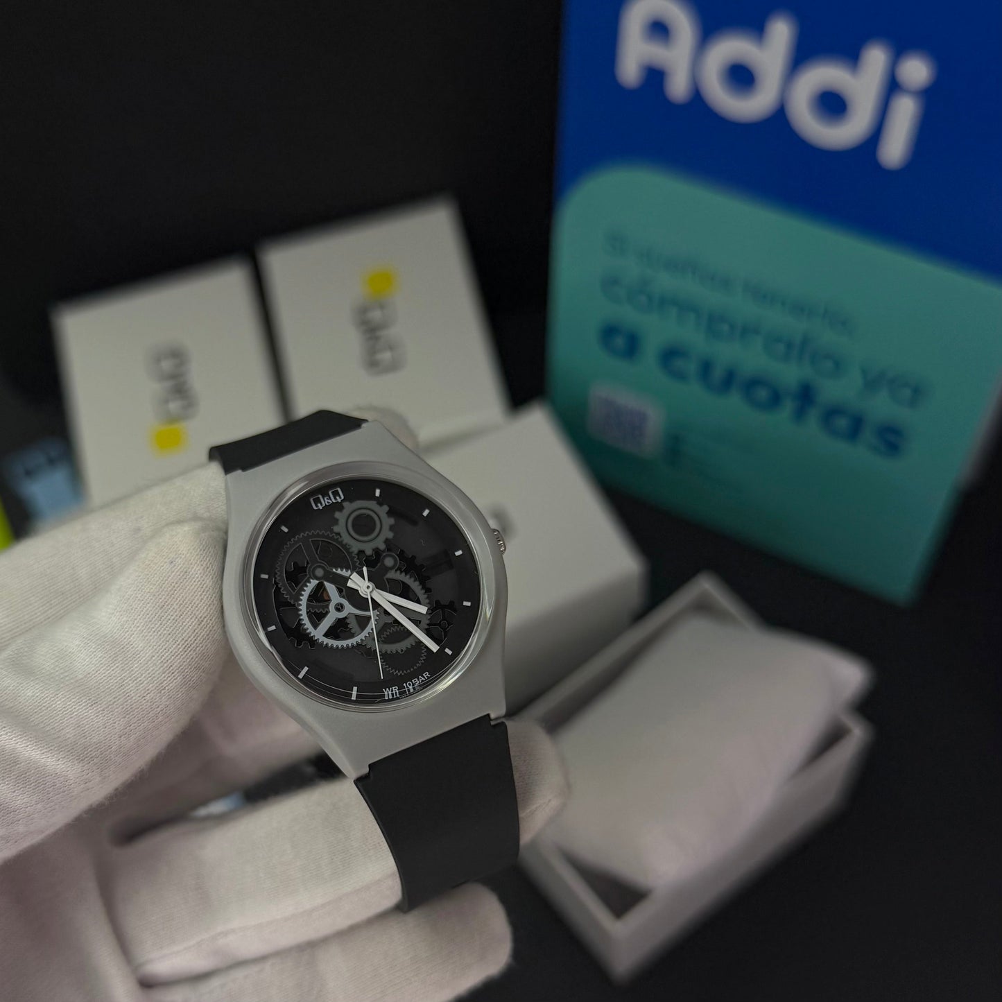 QyQ SUMERGIBLE TIPO SWATCH UNISEX ORIGINAL REF-V39A-505VY