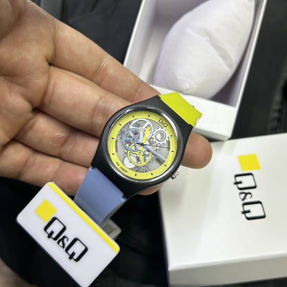 QyQ  TIPO SWATCH  UNISEX UN HOMBRE Y DAMA ORIGINAL REF-V39A-508VY