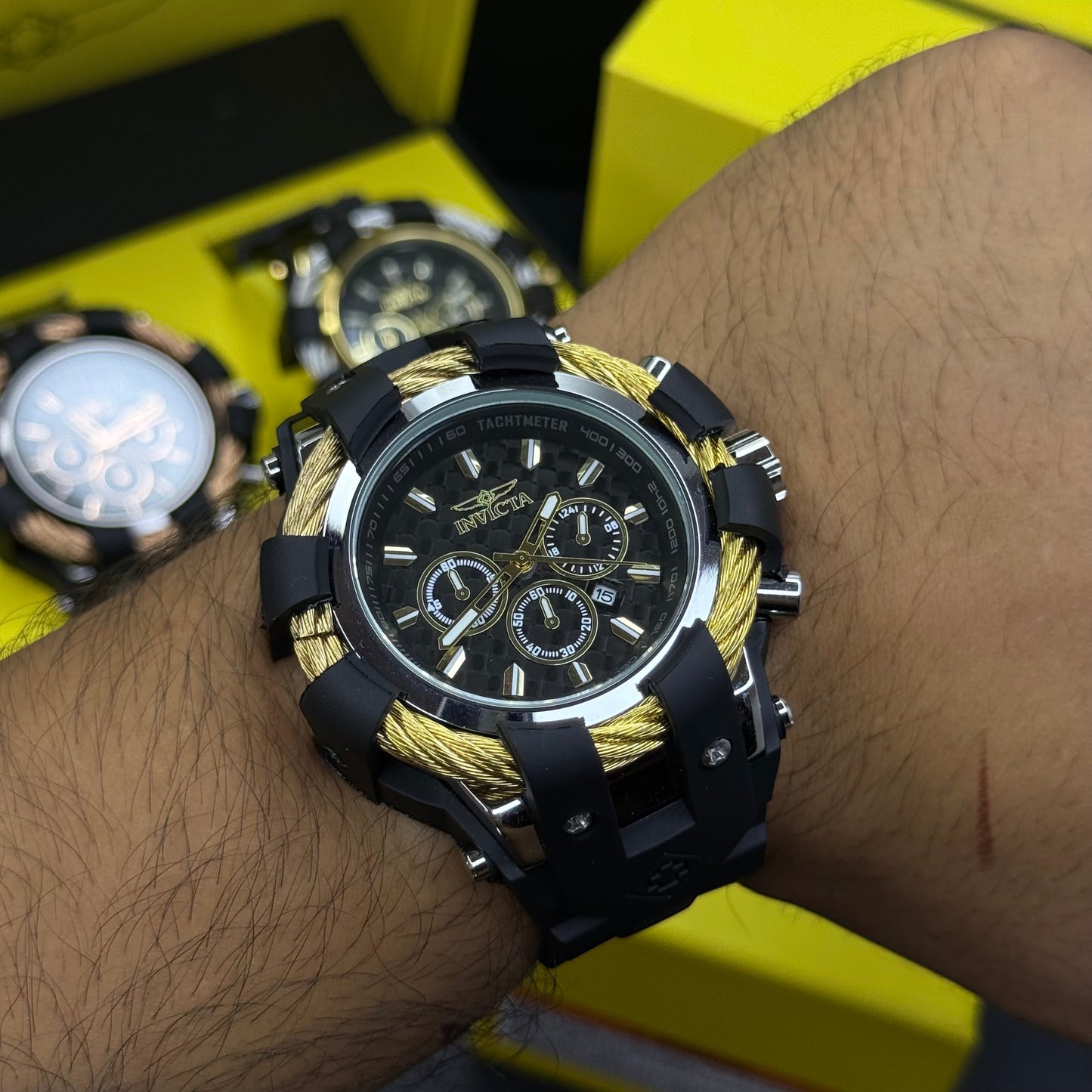INVICTA BOLT SPORT  PARA HOMBRE REF-40262 NDN