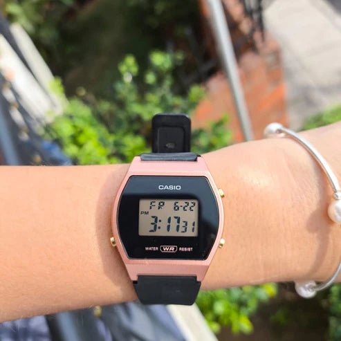 CASIO DAMA LW REF-NR